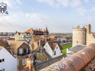 Castle Properties: The Sovereign 5 Bed Town House - Photo 22