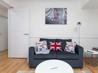 ItalianFlat - Warwick - Photo 2