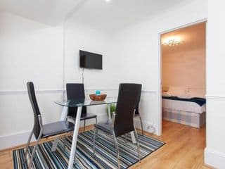 ItalianFlat - Warwick - Photo 5