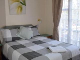 Gatwick Castle B&B