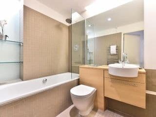 Central Apartments - Photo 20