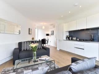 Central Apartments - Photo 6