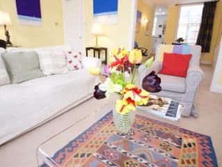 Luxurious 2BR flat in Pimlico, near Warwick sq