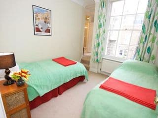 Luxurious 2BR flat in Pimlico, near Warwick sq - Photo 11