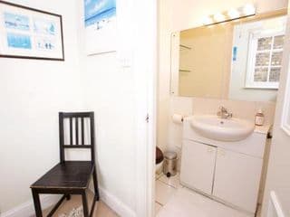 Luxurious 2BR flat in Pimlico, near Warwick sq - Photo 17