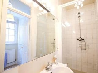 Luxurious 2BR flat in Pimlico, near Warwick sq - Photo 23