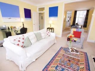 Luxurious 2BR flat in Pimlico, near Warwick sq - Photo 6
