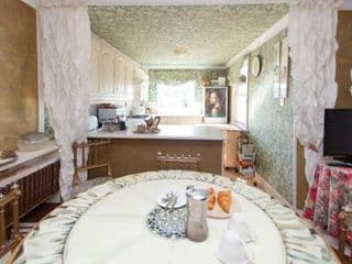 ItalianFlat - Oakley