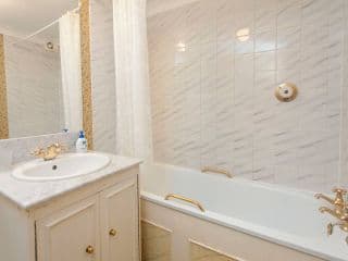 ItalianFlat - Oakley - Photo 16