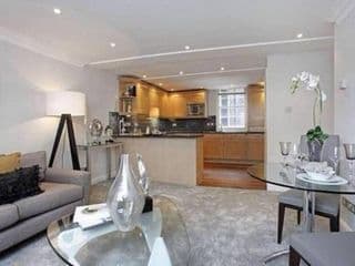 Heart of Mayfair - Stunning Apartment - Photo 11