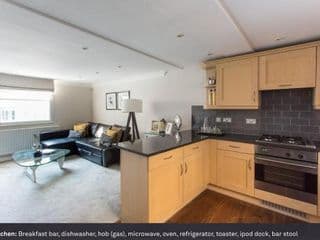 Heart of Mayfair - Stunning Apartment - Photo 3