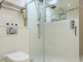 Veeve - Kenway Village - Photo 8