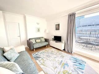 W1 Penthouse w Terrace - Photo 9