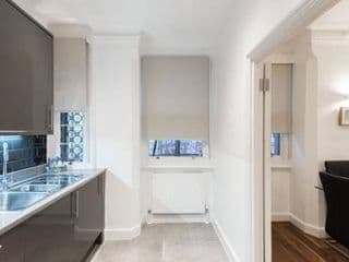 Fleet Street Apartment 3 - Photo 16