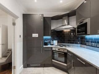Fleet Street Apartment 3 - Photo 22