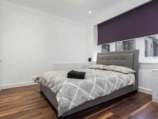 Fleet Street Apartment 3 - Photo 4