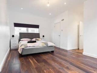 Fleet Street Apartment 4 - Photo 16