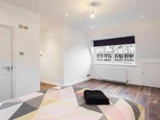 Fleet Street Apartment 4 - Photo 7