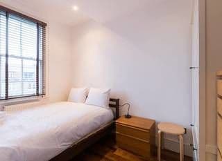3BR Apartment in Great Swiss Cottage Location - Photo 15