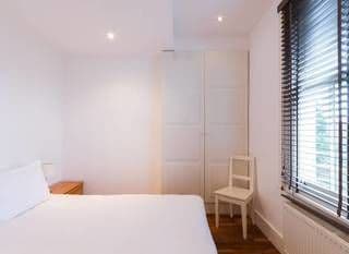 3BR Apartment in Great Swiss Cottage Location - Photo 19