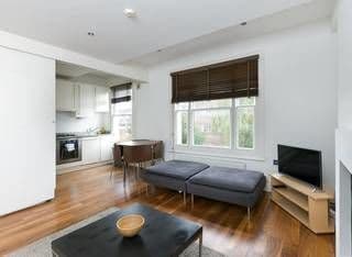 3BR Apartment in Great Swiss Cottage Location - Photo 5