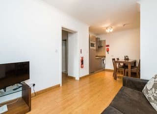 Kensington Apartments - Photo 2
