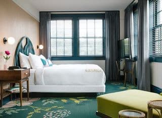 Hotel Clermont - Photo 2