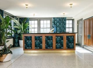 Hotel Clermont - Photo 16