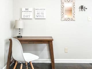 Stylish OneBedroom in Popular Virginia Highland - Photo 5