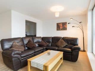 City Centre Penthouse - Photo 11