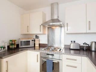City Centre Penthouse - Photo 15