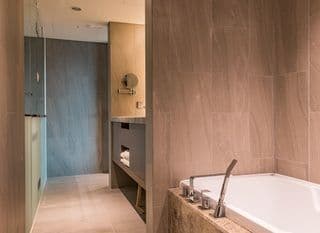 Walkerhill Douglas House(No Kids Zone) - Photo 9