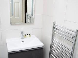 Apt 1, Trafalgar Square (1st Floor) - Photo 18