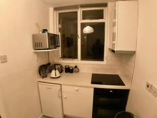 Central apartment 5 mins Putney tube station - Photo 5