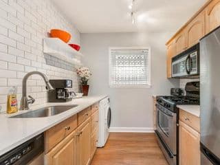 The Best Midtown Location by Piedmont Park - Photo 12