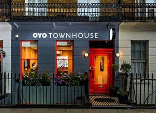 OYO Townhouse 30 Sussex Hotel - Photo 21