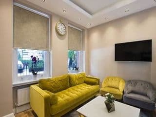 OYO Townhouse 30 Sussex Hotel - Photo 8