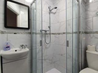 Victoria Lodgings London - Photo 18