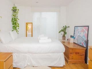 Trendy East London Apartment near Shoreditch - Photo 13