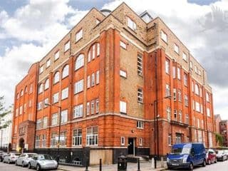 Trendy East London Apartment near Shoreditch - Photo 19