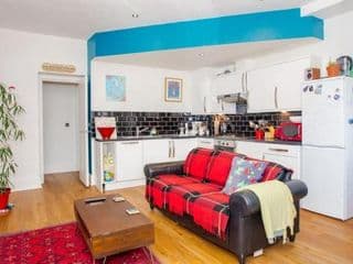 Trendy East London Apartment near Shoreditch - Photo 7