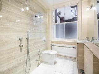 Garden Apartment in Central London - Photo 22