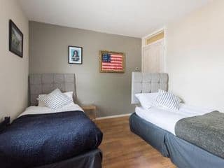 The Nine Elms Residence - Photo 15