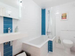 The Nine Elms Residence - Photo 9