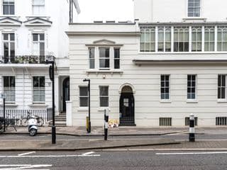 The Colouring Book Apartment - Photo 24