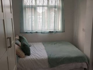 Webb place 2 bedroom apartment ! - Photo 18
