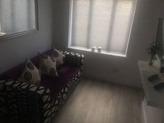 Webb place 2 bedroom apartment ! - Photo 3