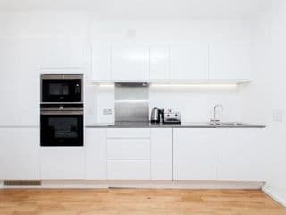 Clover Court - Photo 17