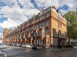Lovely 2 bedroom flat in Chelsea, sleeps 4 - Photo 17
