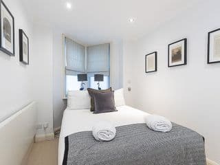 Lovely 2 bedroom flat in Chelsea, sleeps 4 - Photo 24